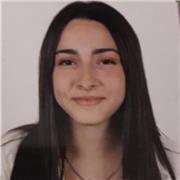 Offro lezioni a bambini di scuole elementari e medie adattandomi alle loro esigenze. In particolare sarei disponibile per le materie scientifiche